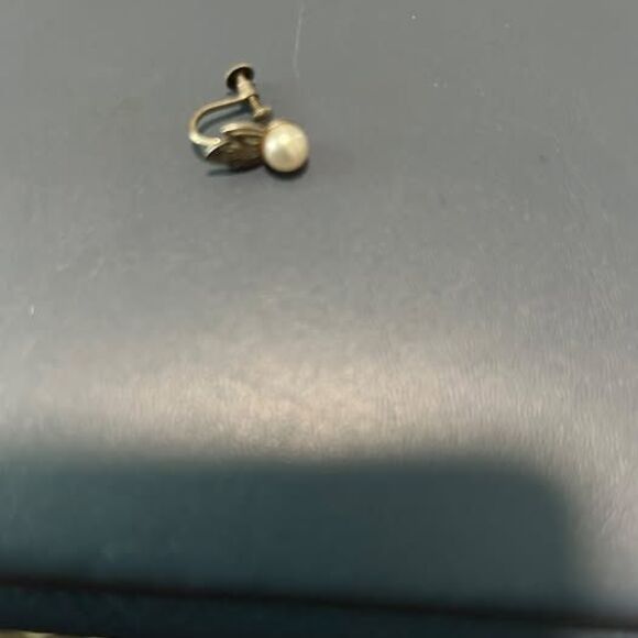 Vintage silver necklace and earring set - Picture 3 of 10